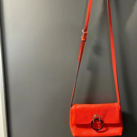 COPY - Plums vince camuto leather crossbody bag come with a dust bag - Picture 6 of 15